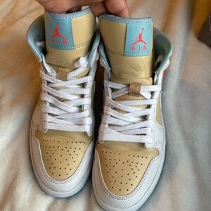 Nike Youth White, Red, and Tan Sneakers